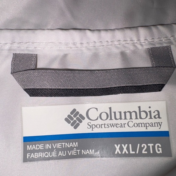 Columbia | Men's PFG Windbreaker with hoodie | Size XXL - Picture 3 of 8